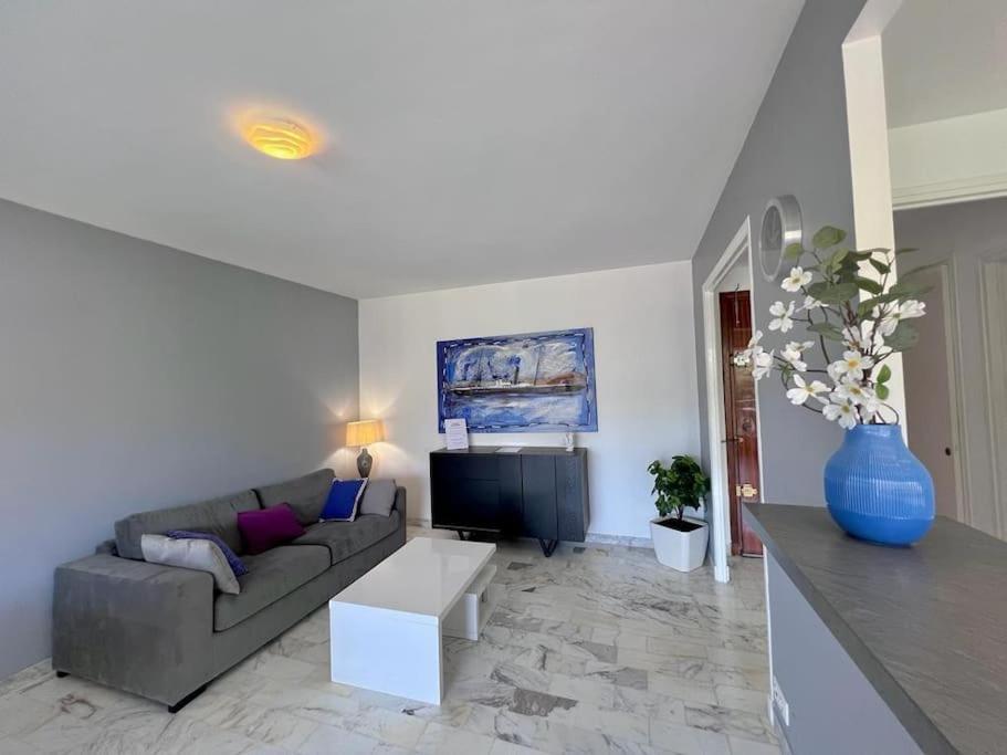 Le Pinede - Apt 4 Prs- Parking - Clim - 500M Plages Антіб Екстер'єр фото